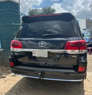 Toyota Land Cruiser 2021 Black