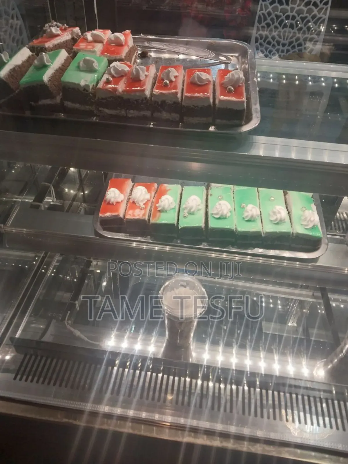 Furnished 10bdrm House in Hayat, Bole for sale