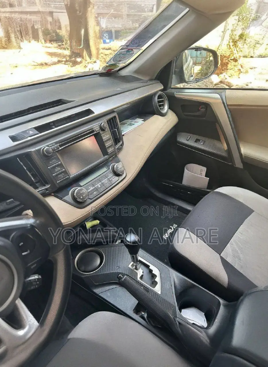 Toyota RAV4 2014 Brown