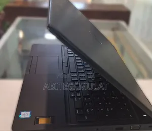 New Laptop Dell Latitude 5580 8GB Intel Core I5 SSD 256GB