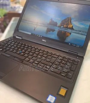 New Laptop Dell Latitude 5580 8GB Intel Core I5 SSD 256GB