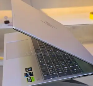 New Laptop HP Pavilion 15 16GB Intel Core i7 SSD 1T