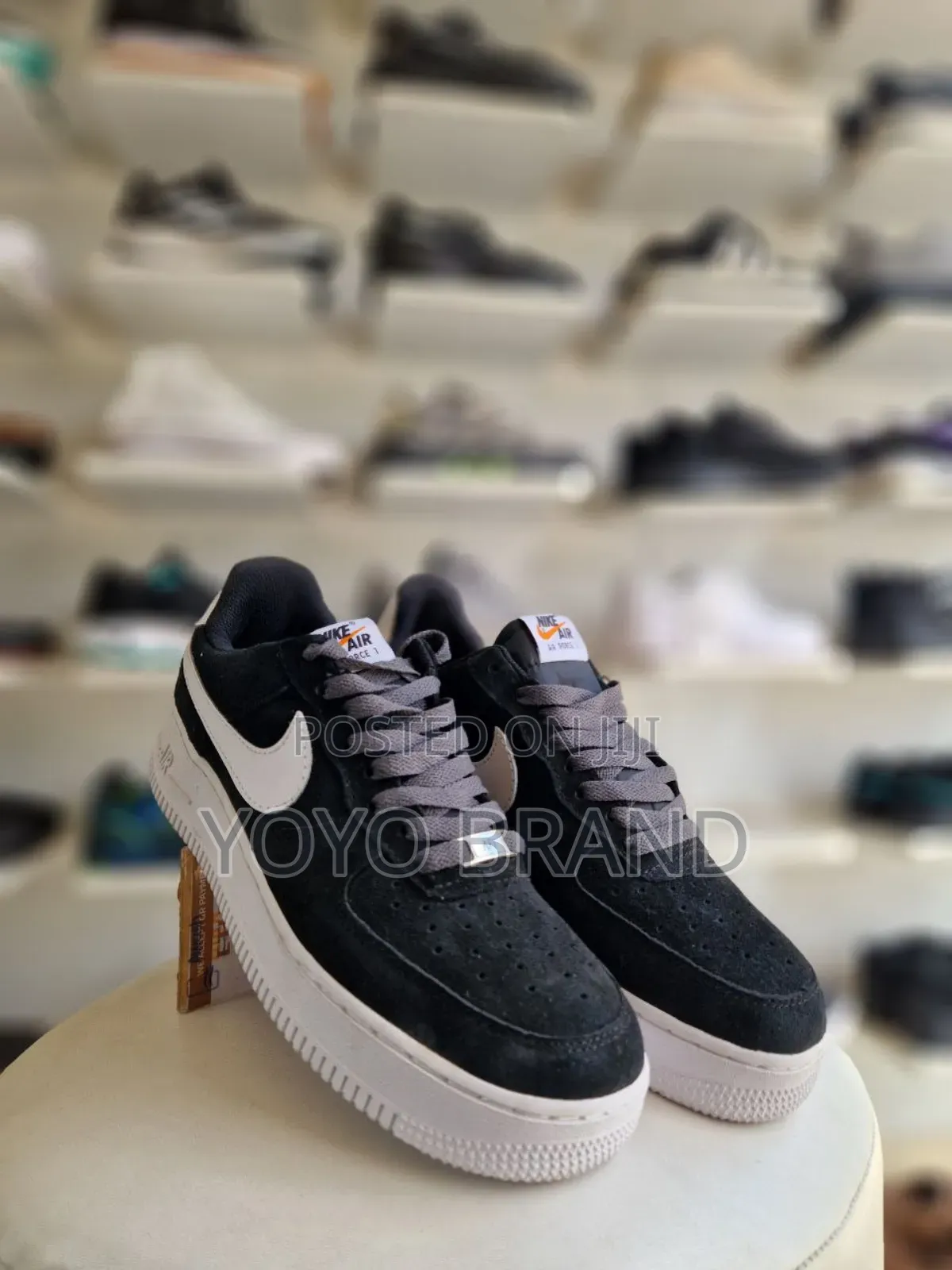 Nike Air Force 1 Black