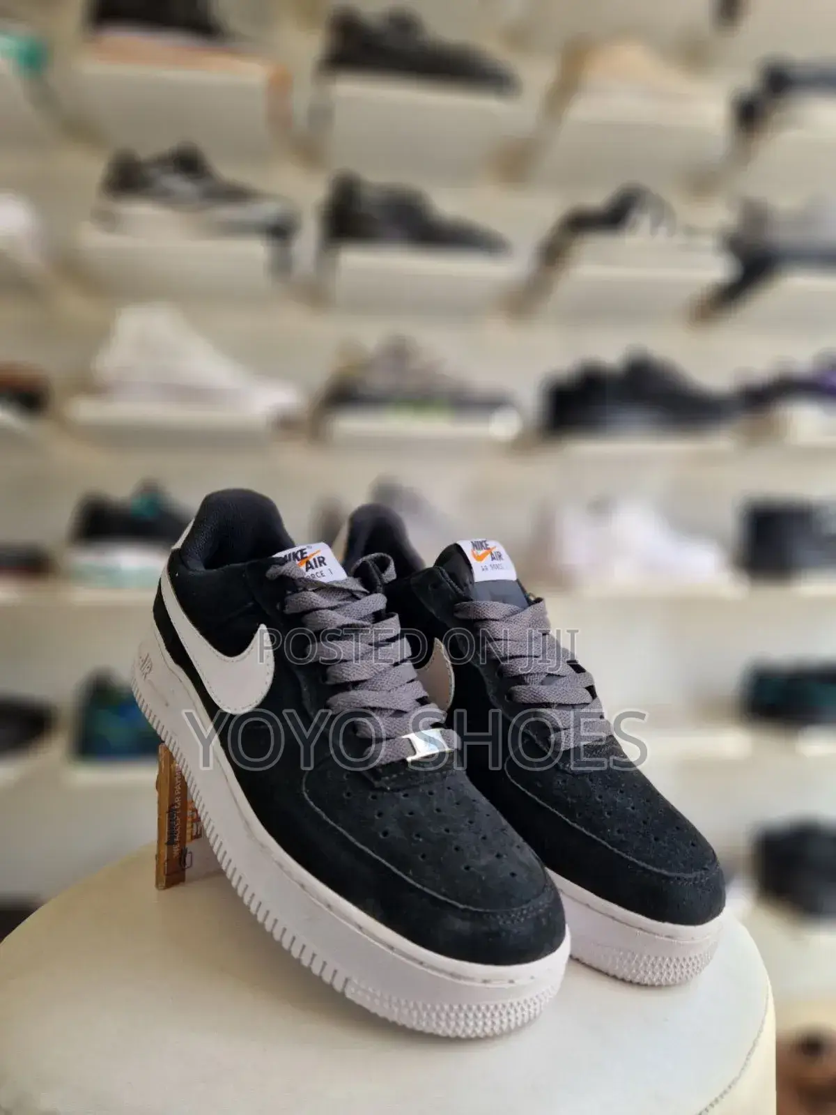Nike Air Force 1 Black