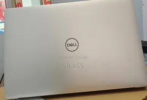New Laptop Dell XPS 13 32GB Intel Core I7 SSD 1T