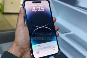 Photo - New Apple iPhone 14 Pro Max 256 GB Black