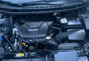 Hyundai Avante 2012 Gray