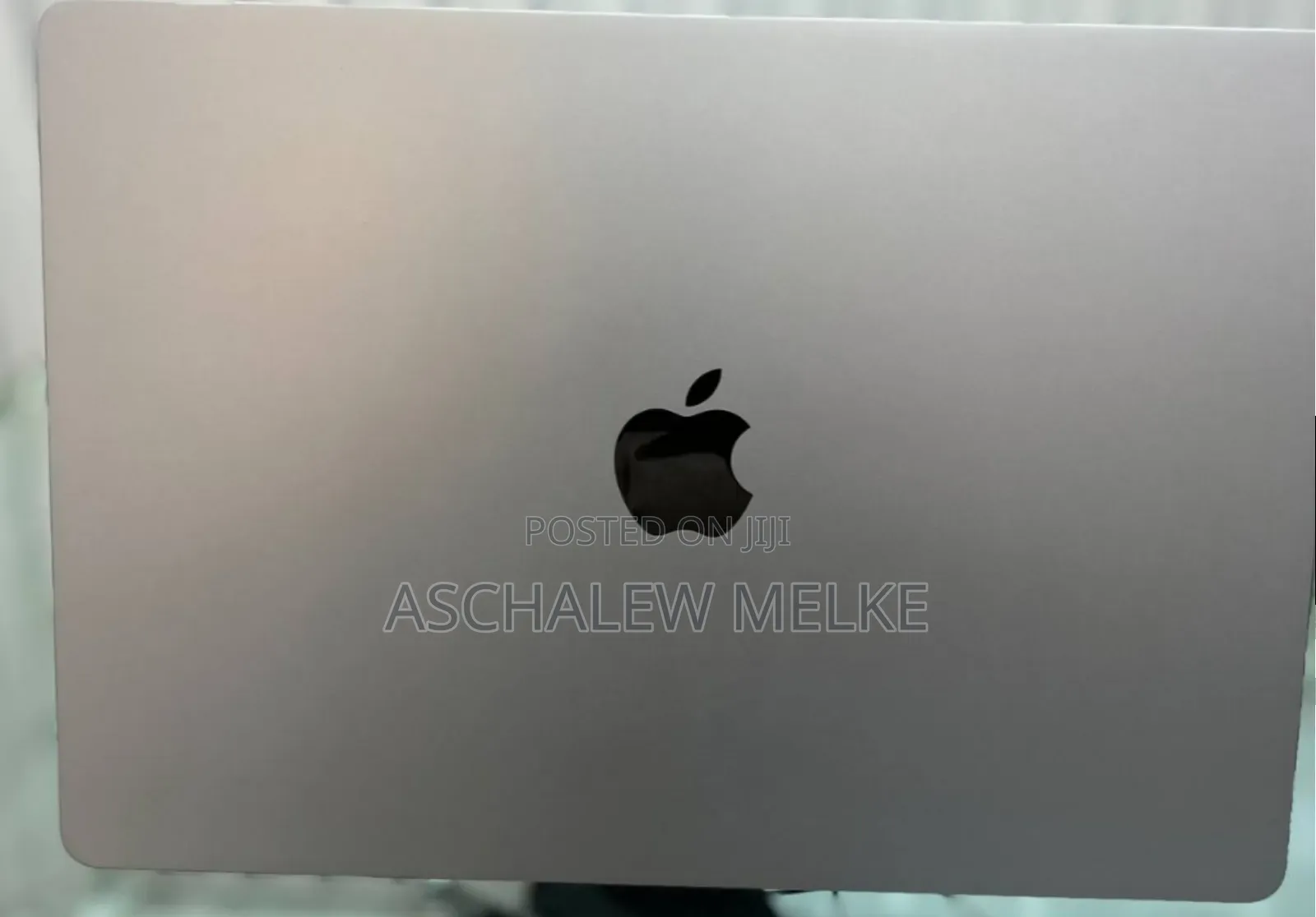 Laptop Apple MacBook Air 2024 M3 15-Inch 8GB Apple M3 SSD 256GB