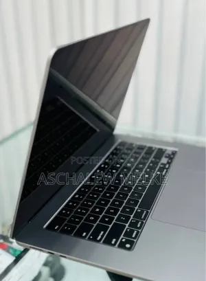 Laptop Apple MacBook Air 2024 M3 15-Inch 8GB Apple M3 SSD 256GB