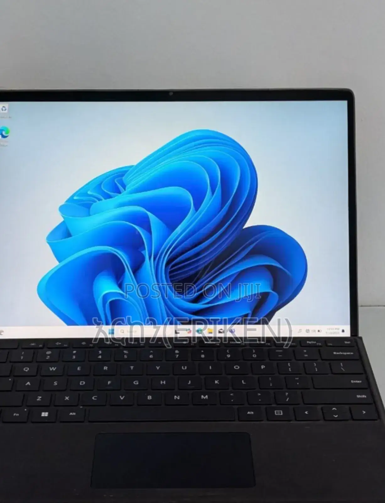 New Laptop Microsoft Surface Pro 9 16GB Intel Core I7 SSD 512GB