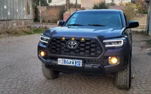 Toyota Tacoma 4dr Double Cab 2016 Gray