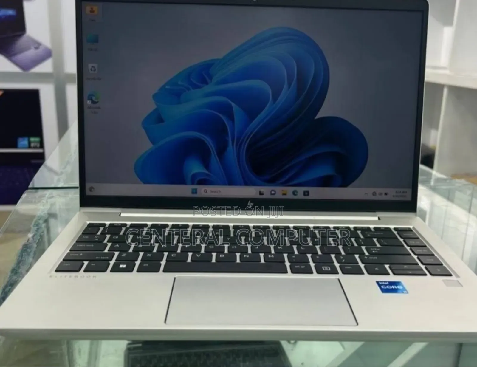 New Laptop HP EliteBook 855 G8 16GB Intel Core I7 SSD 512GB