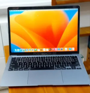 Photo - New Laptop Apple MacBook Air 2020 M1 8GB Apple M1 SSD 256GB