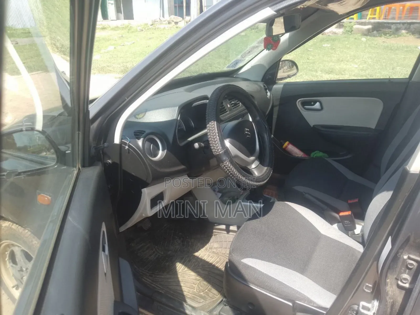 Suzuki Alto 2022 Gray