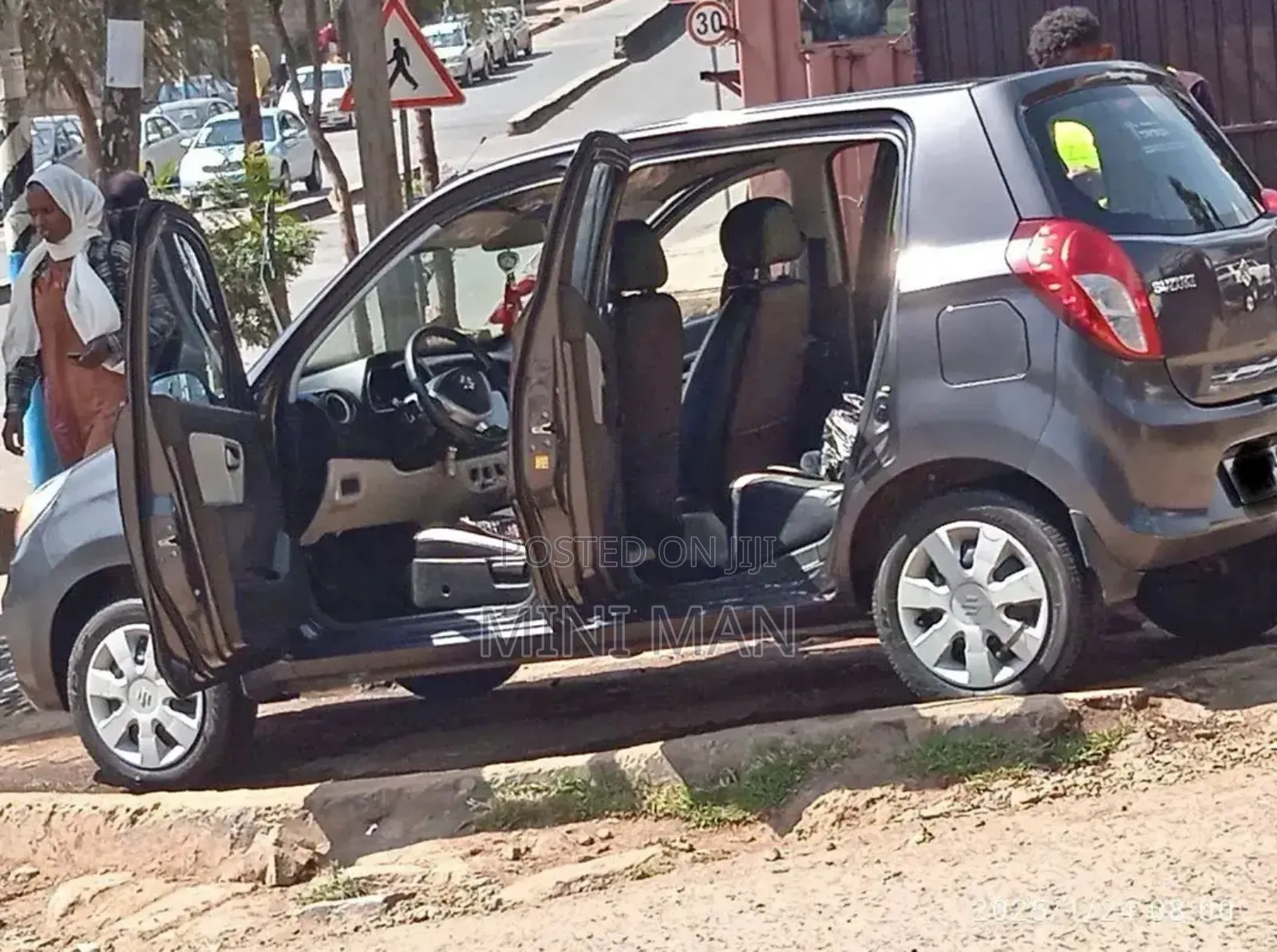 Suzuki Alto 2022 Gray