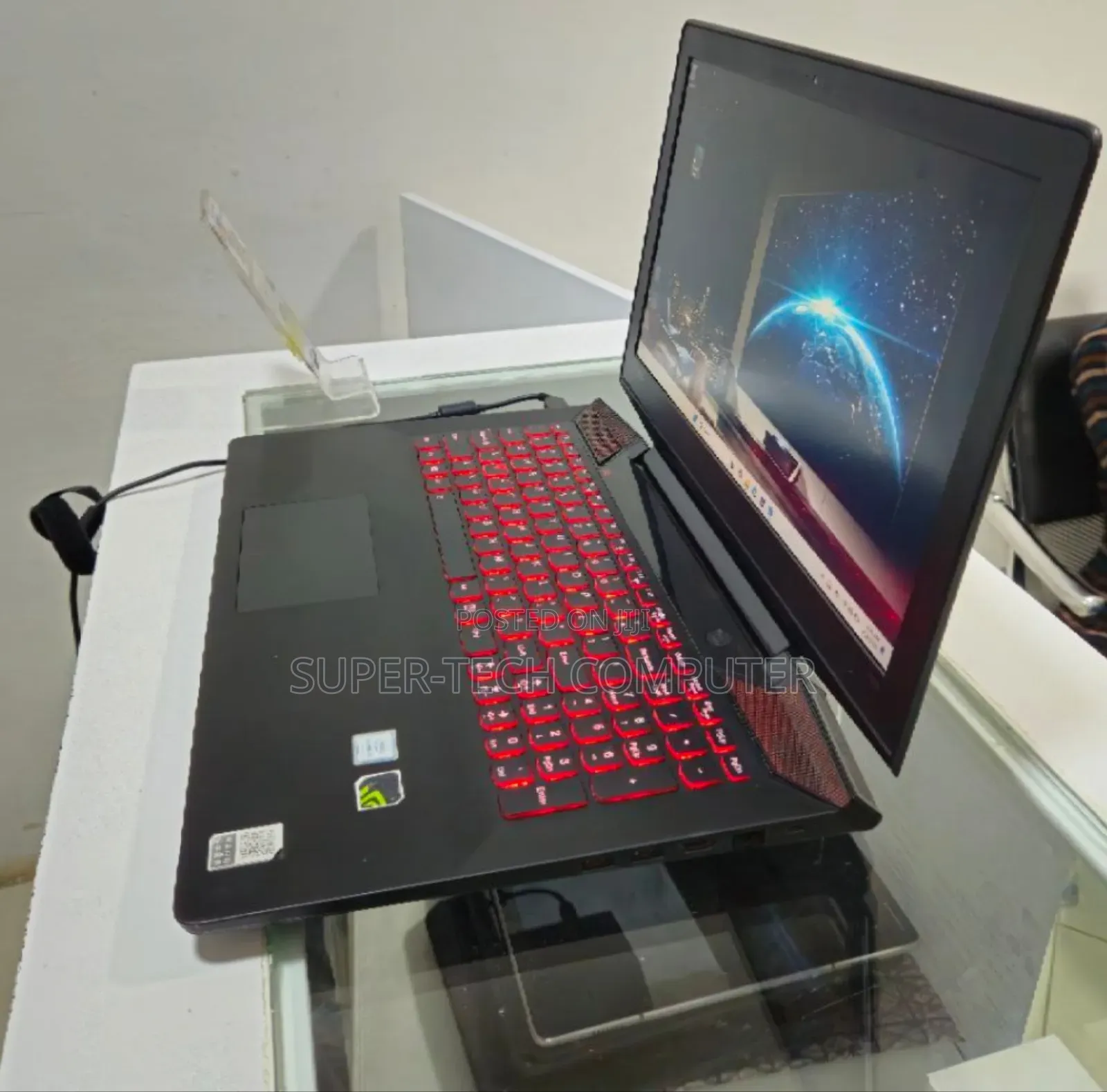 New Laptop Lenovo Y70 8GB Intel Core I5 HDD+SSD 1T