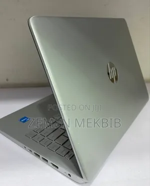New Laptop HP Stream Notebook 8GB Intel Core I3 SSD 512GB