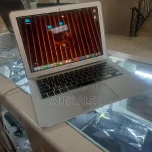 Laptop Apple MacBook 2013 4GB Intel Core I5 SSD 128GB