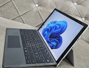 New Laptop Microsoft Surface 8GB Intel Core I7 SSD 256GB