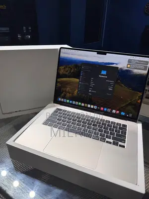 Photo - New Laptop Apple MacBook Air 2022 M2 16GB Apple M2 SSHD+SSD 256GB
