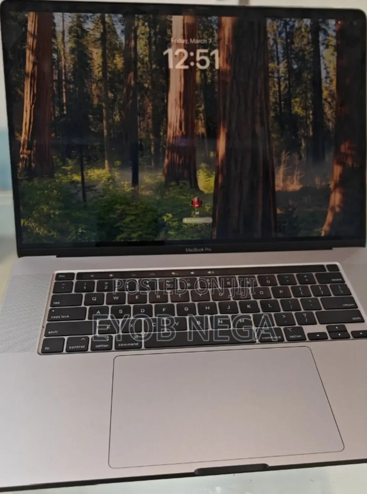 New Laptop Apple MacBook Pro 2019 16GB Intel Core I7 SSD 512GB