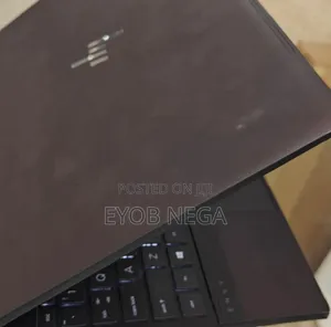New Laptop HP Envy X360 16GB AMD Ryzen 7 SSD 512GB
