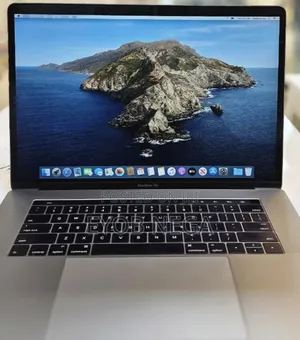 New Laptop Apple MacBook Pro 2016 16GB Intel Core I7 SSD 512GB