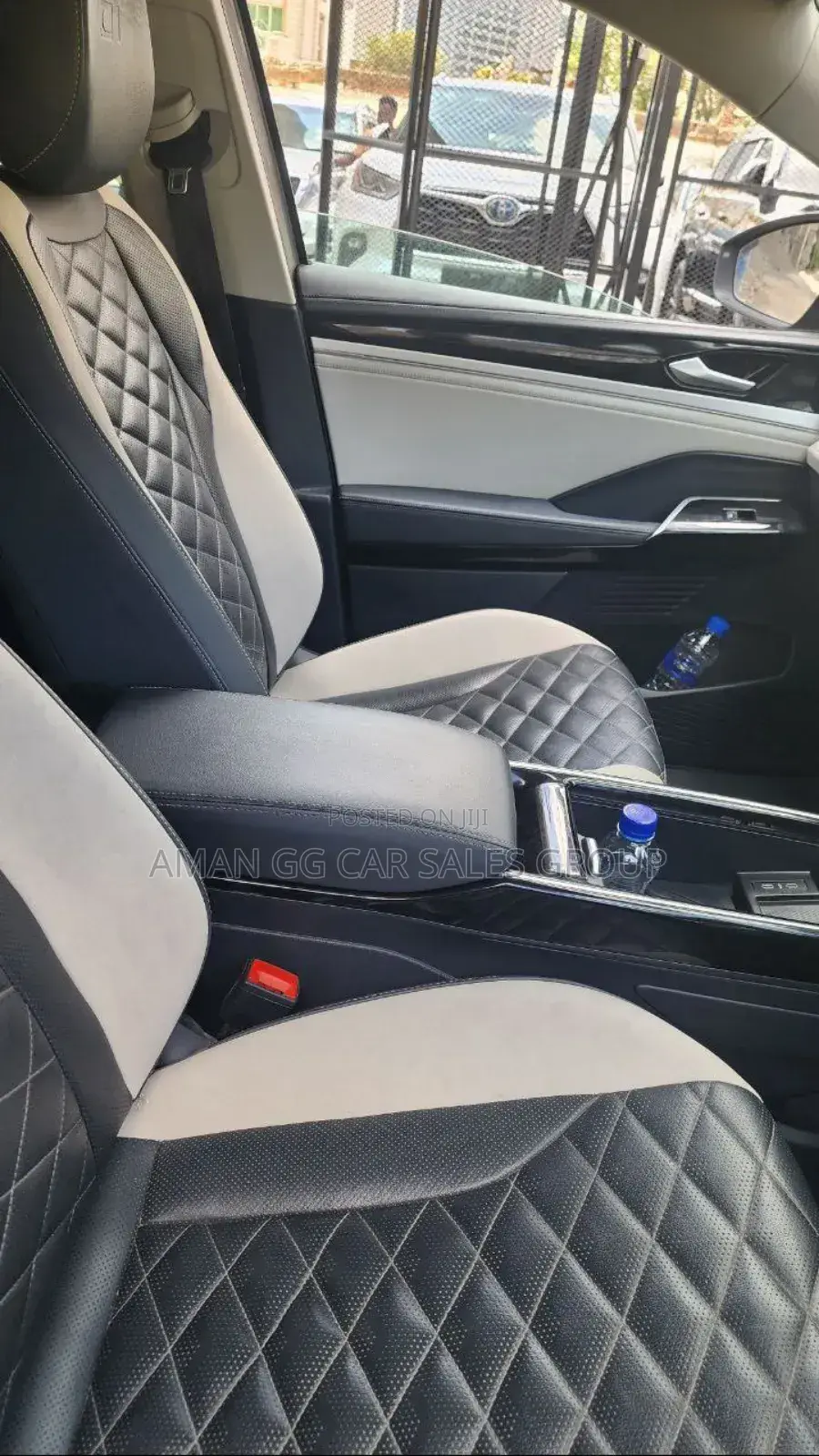 Volkswagen ID.6 2023 Gray