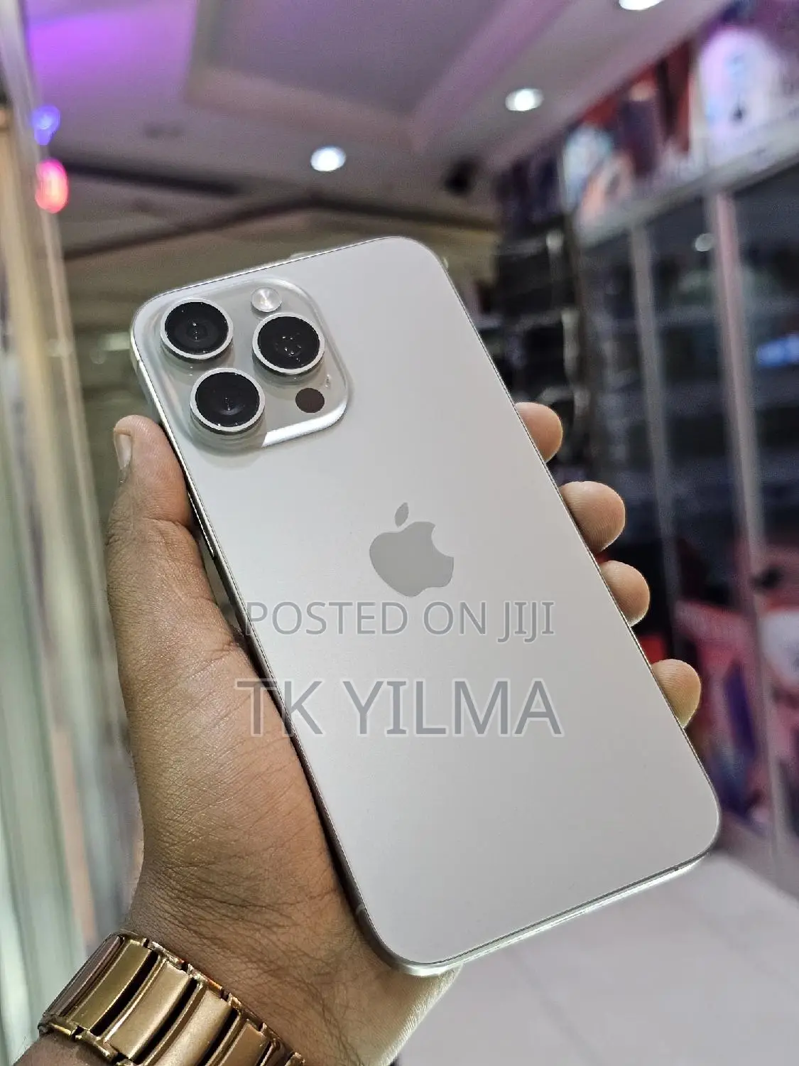 Apple iPhone 15 Pro Max 256 GB