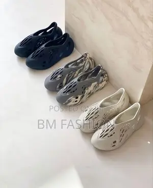 Adidas Yeezy Foam RNNR Multicolor