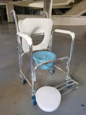 Photo - 4-In1 Commode Chair፮跋
Adult Potty Chair⩩愍strength,Sturdiness