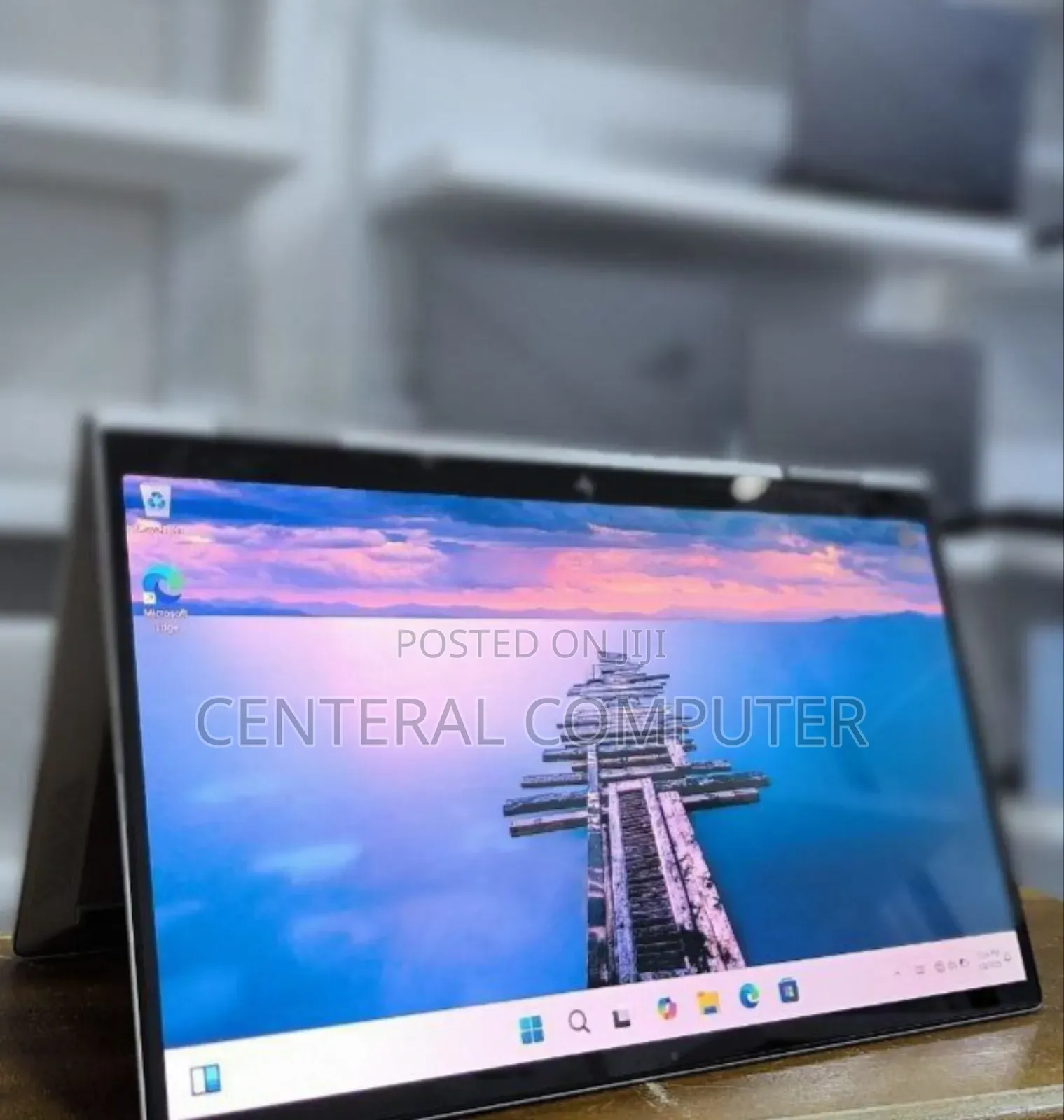 New Laptop HP Pavilion 11 8GB Intel Core I7 SSD 512GB