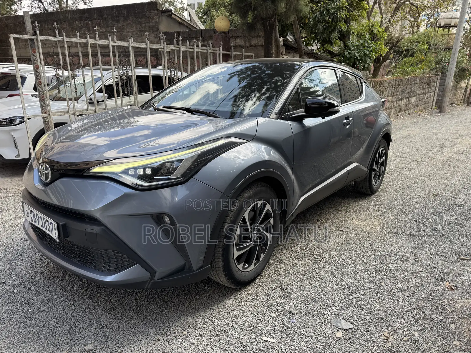 Toyota C-HR 2021 Blue