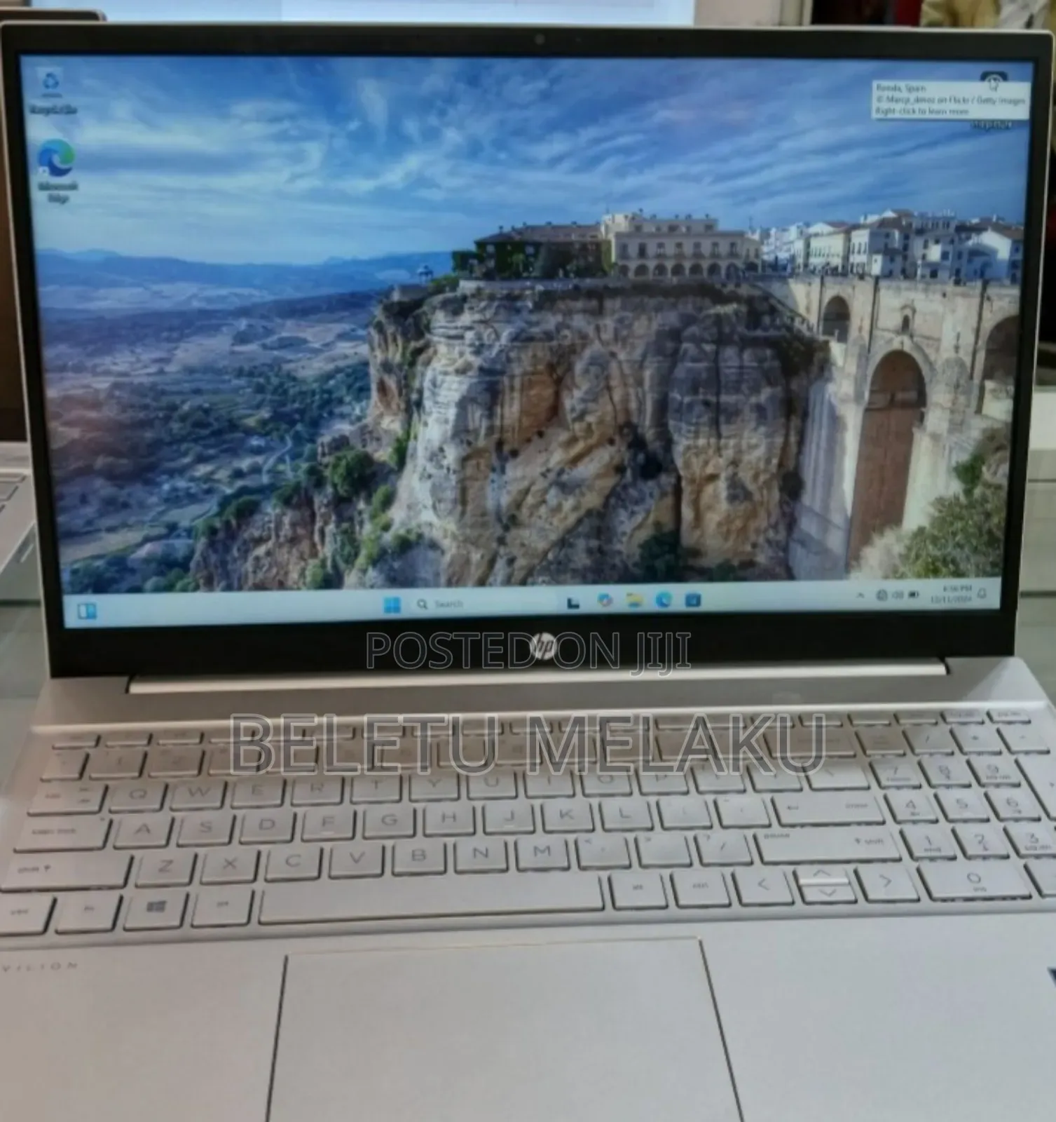 New Laptop HP Pavilion 15 8GB AMD Ryzen 5 SSD 512GB