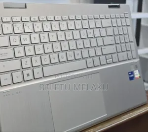 New Laptop HP Pavilion 15 8GB Intel Core I5 SSD 512GB