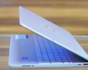 New Laptop HP Stream Notebook 8GB Intel Core I3 SSD 256GB