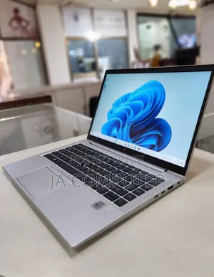 New Laptop HP EliteBook 840 G7 16GB Intel Core I7 SSD 512GB