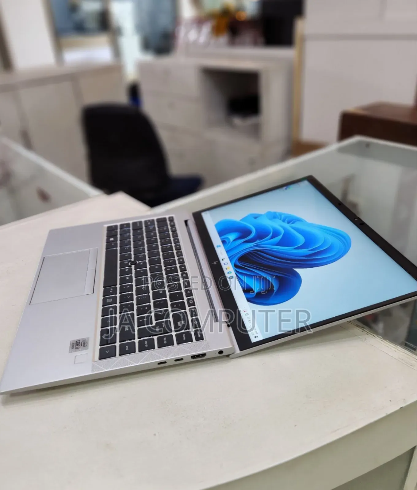 New Laptop HP EliteBook 840 G7 16GB Intel Core I7 SSD 512GB