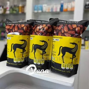 Photo - Terra Delyssa Dates From Canada