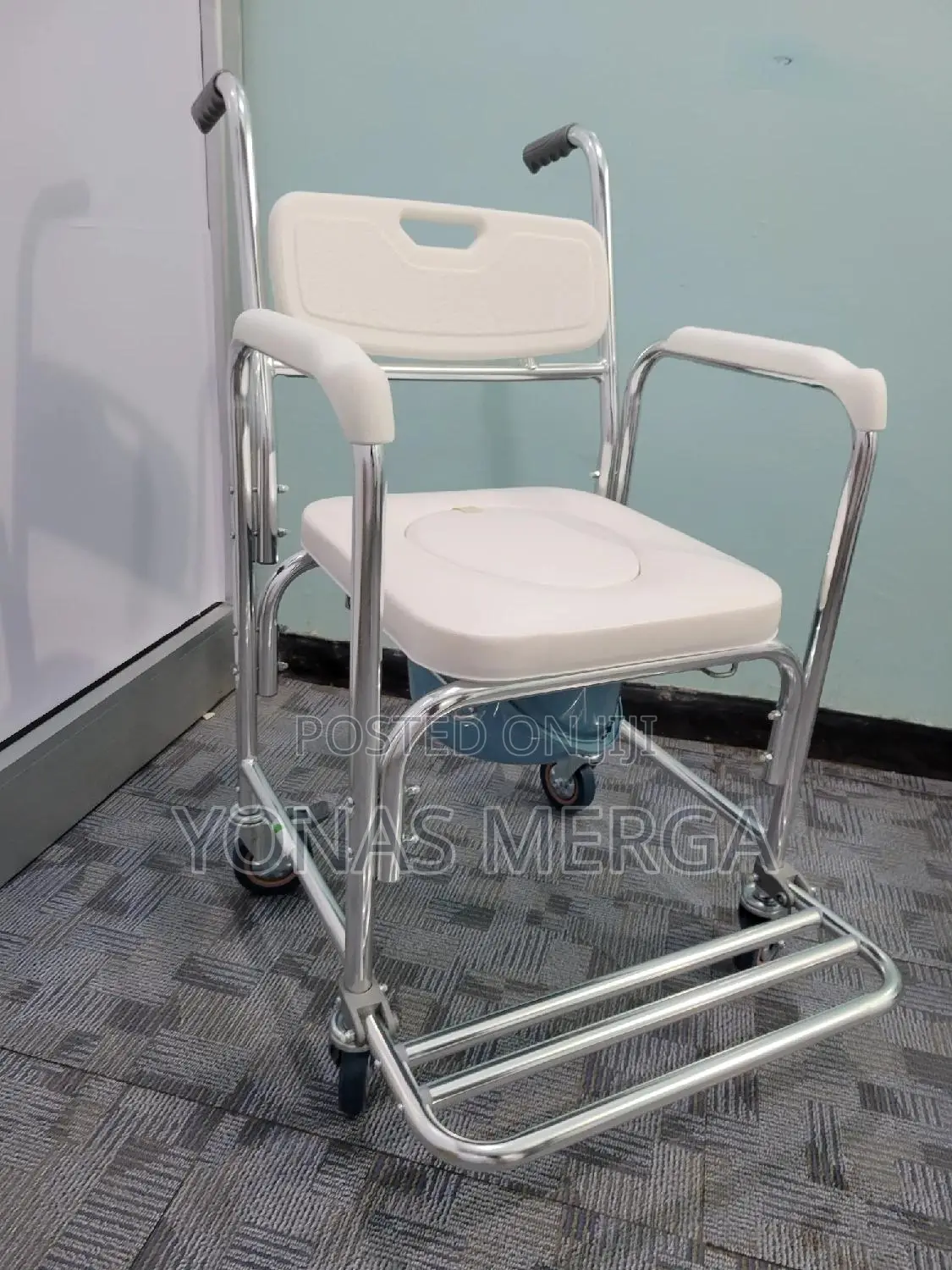 Shower Commode Chair፷酞homcom 3-In1 Commode Chair for Seniors