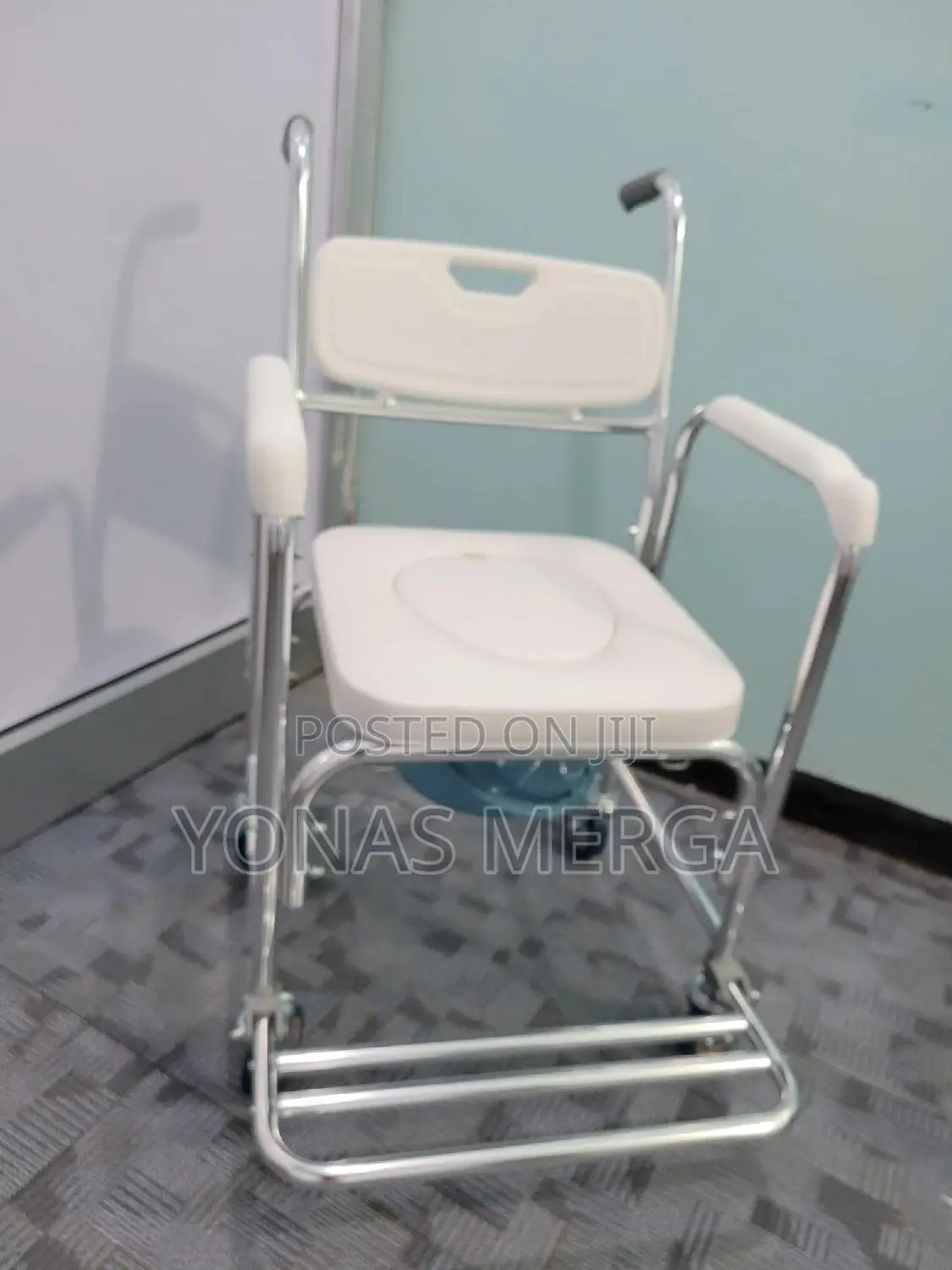 Toilet Chair፺苞with Armrests,Footrest0*0*Portable Toilet Seat