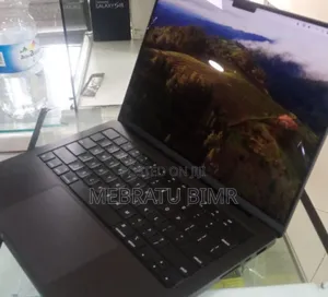 New Apple MacBook Pro 2023 M3 14-Inch 18GB Apple M3 Pro SSD 512GB