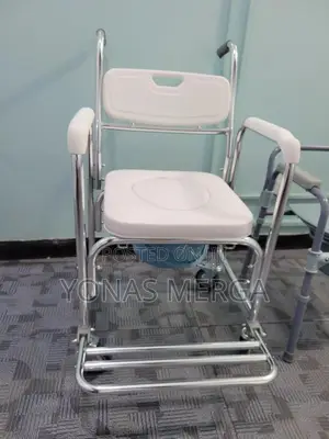 Rolling Transport Chair፱帶lockable Wheels|°Commode Chair