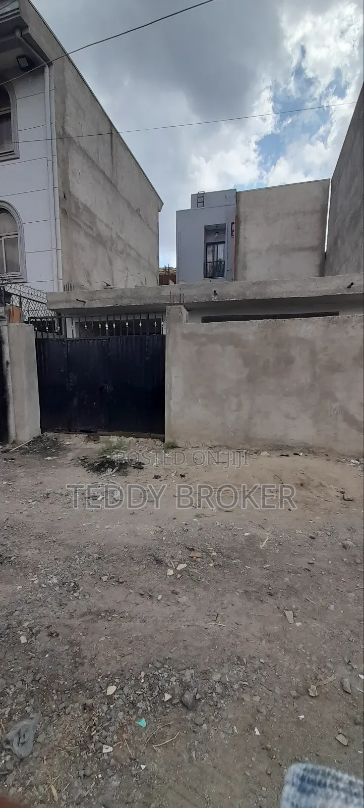 6bdrm House in Haile Garment, Nifas Silk-Lafto for sale