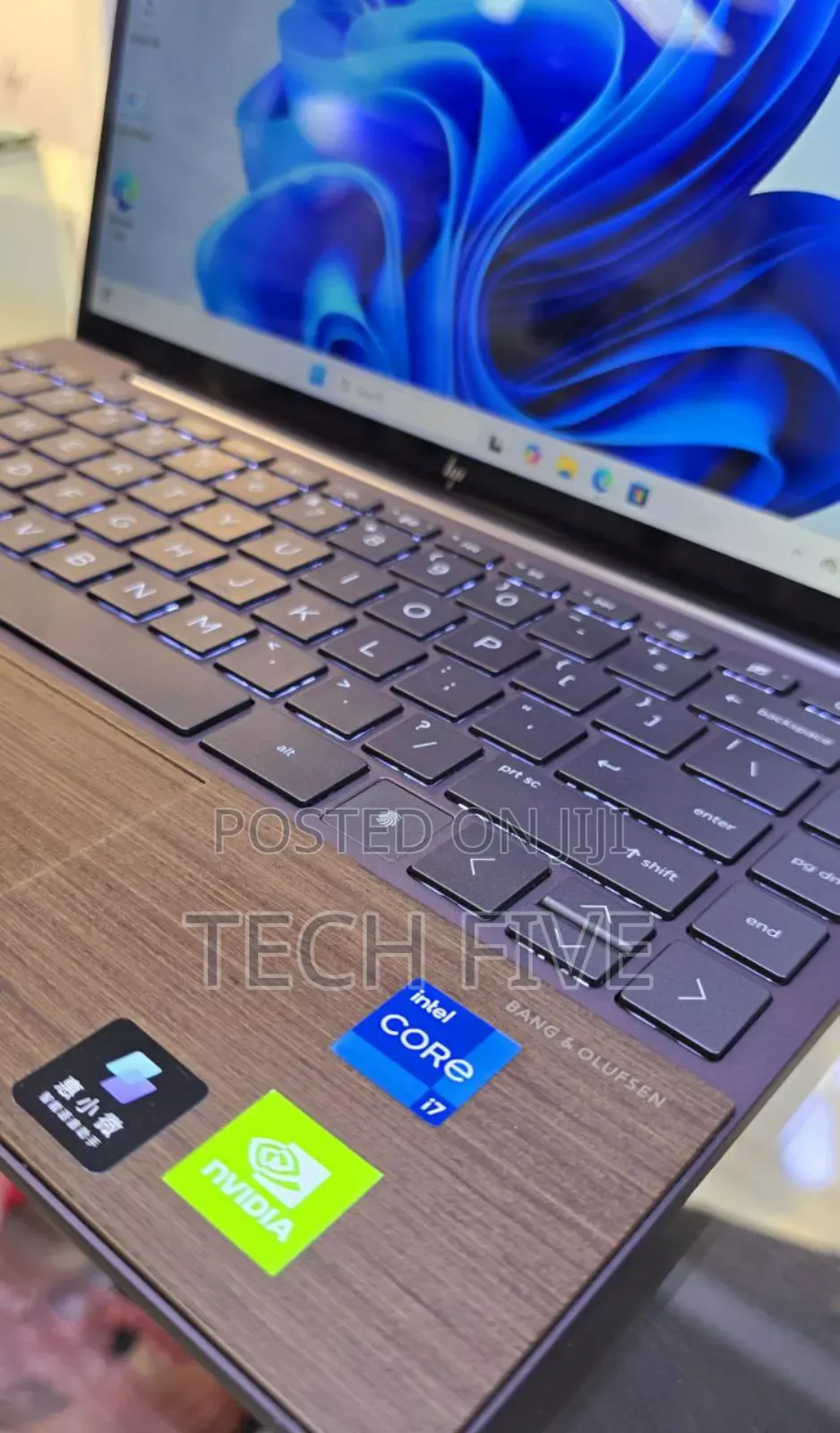 New Laptop HP Envy X2 16GB Intel Core I7 SSD 512GB