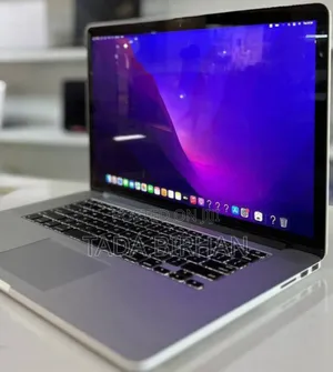 New Laptop Apple MacBook Pro 2017 16GB Intel Core I7 SSD 512GB