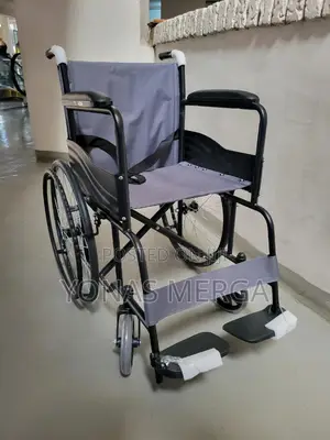 Wheelchair፭丄wheelchair_with Dual Break Sharp Black Colour