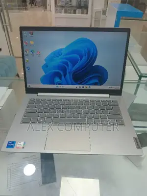 New Laptop Lenovo Thinkbook 14 16GB Intel Core I7 SSD 512GB