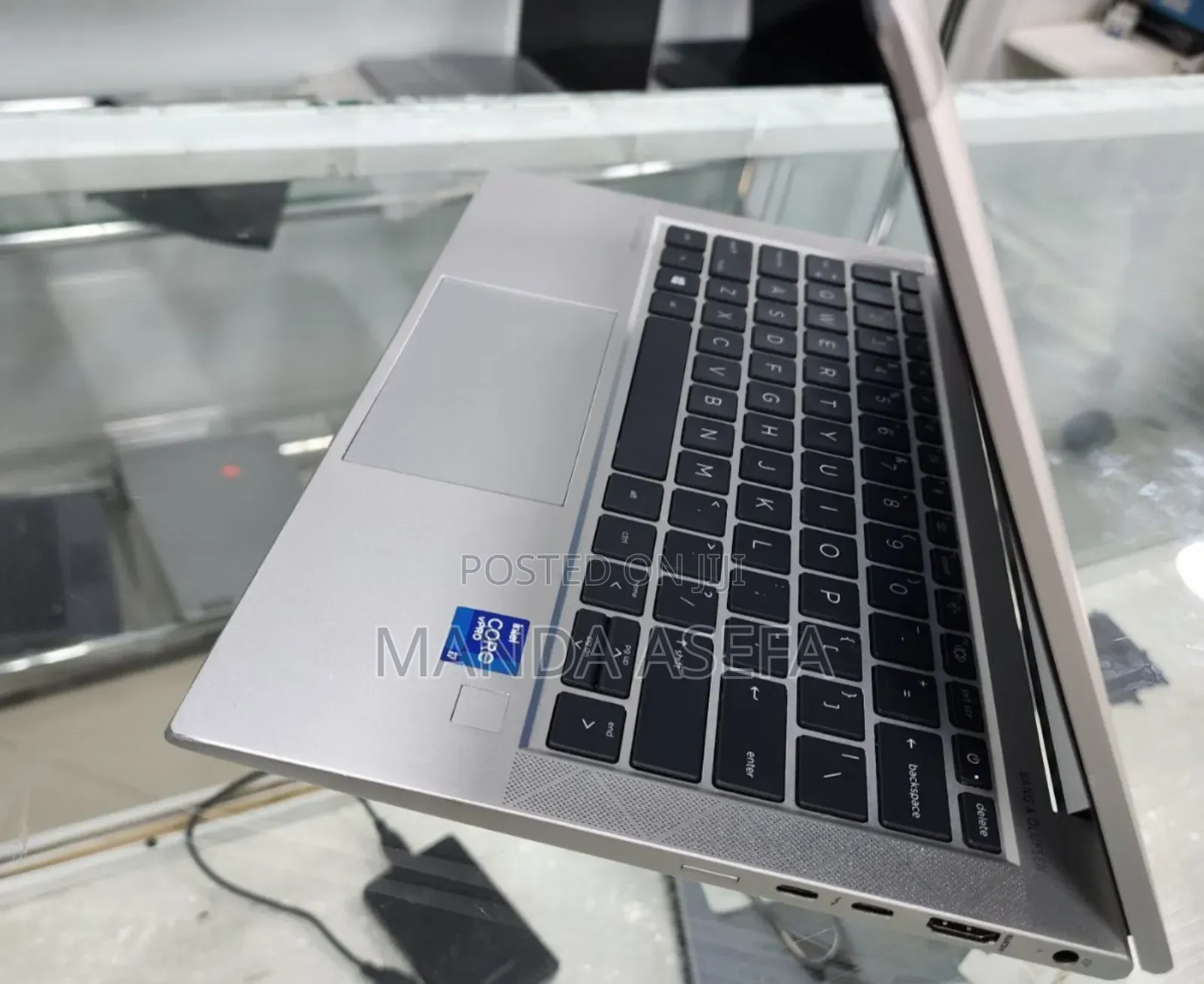New Laptop HP EliteBook 830 16GB Intel Core I7 SSD 512GB