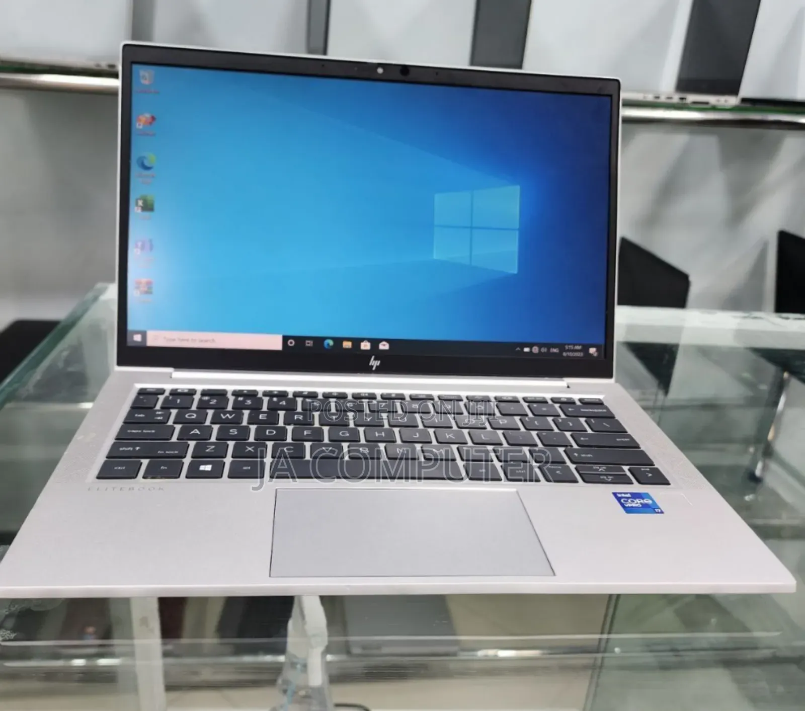 New Laptop HP EliteBook 830 G8 16GB Intel Core I7 SSD 1T